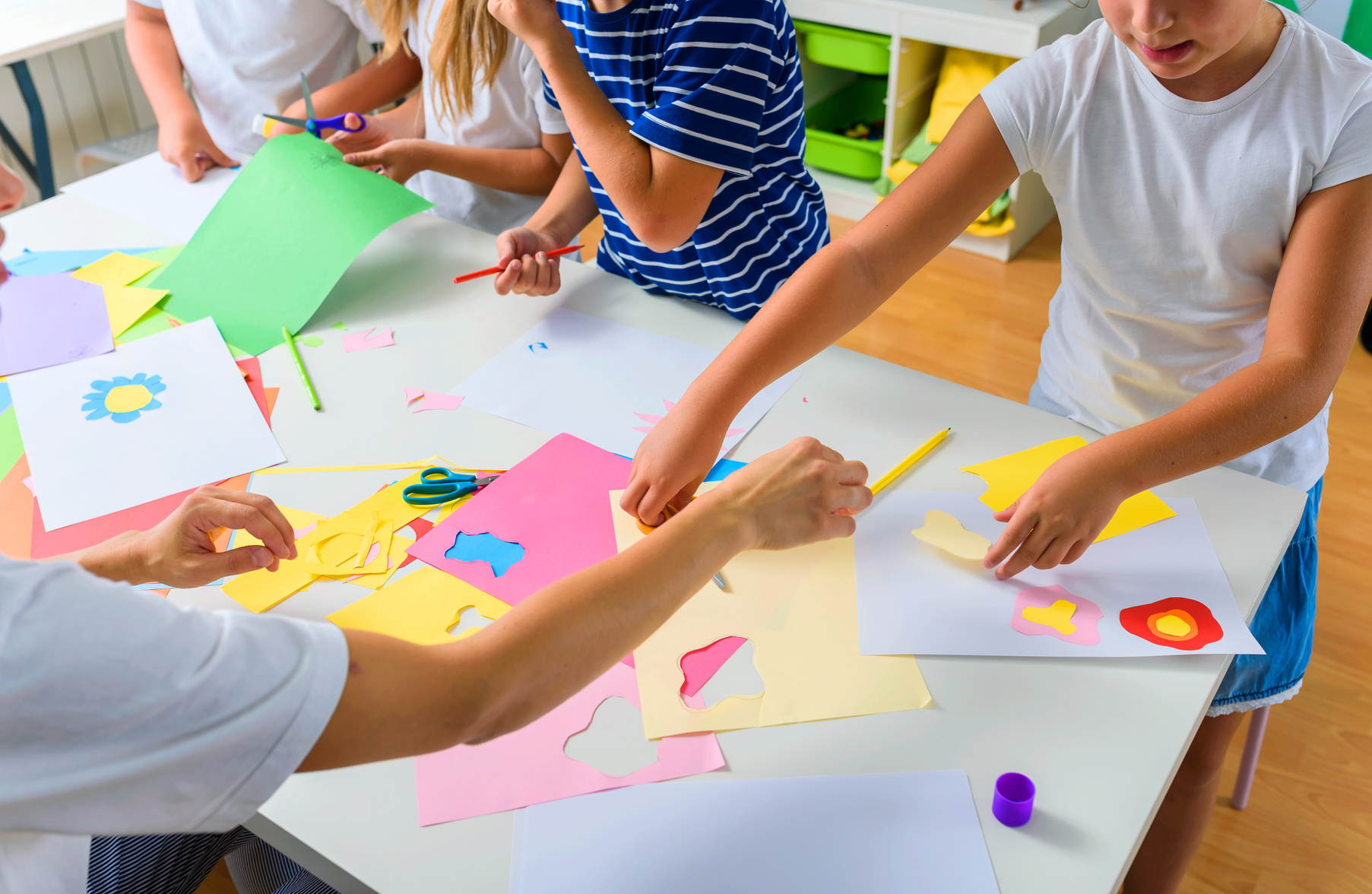 Creative kids. Creative Arts and Crafts Classes in After School Activities.